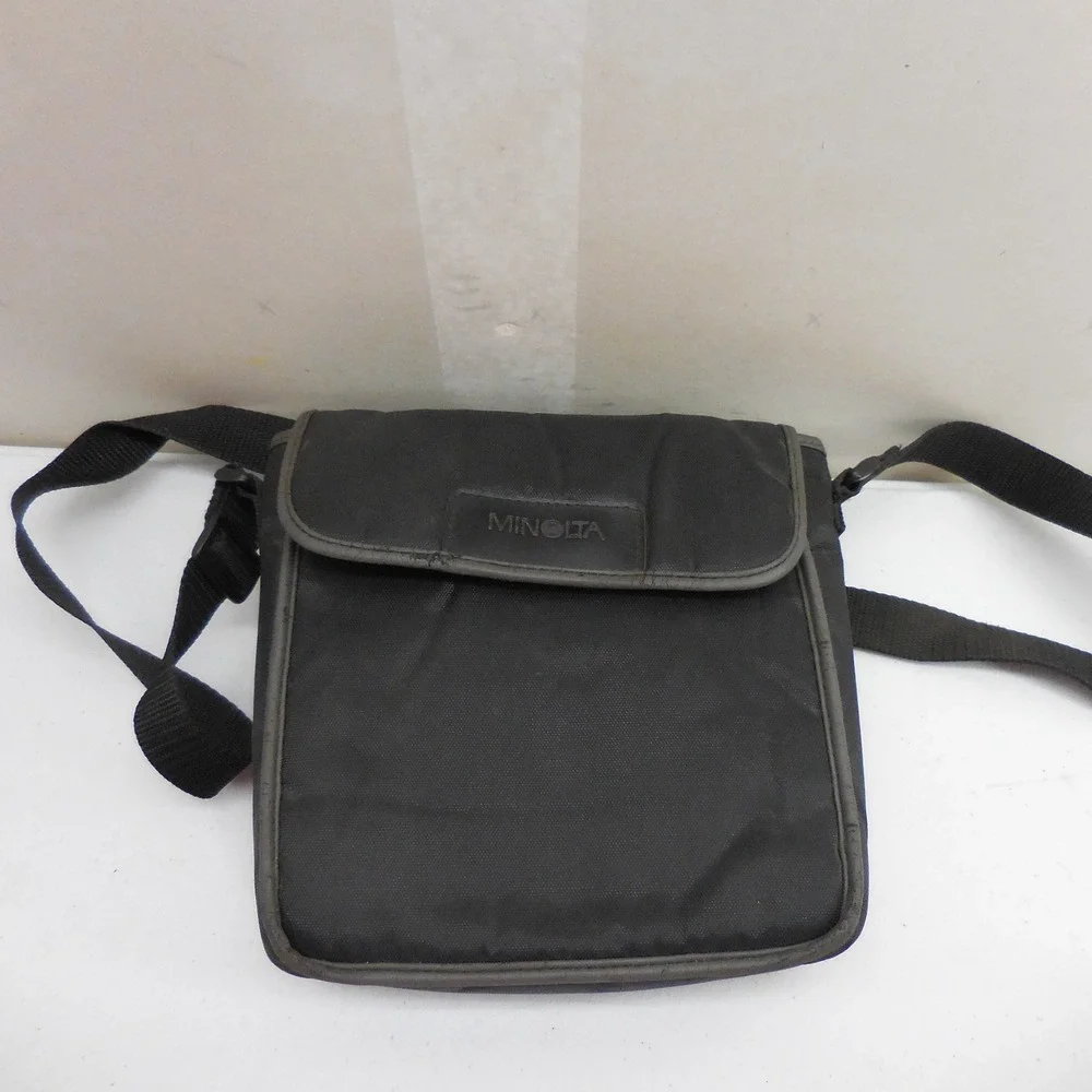 Minolta Standard Zoom Binoculars 8x-20x50 with Case and Caps Black 3.1 at 20x